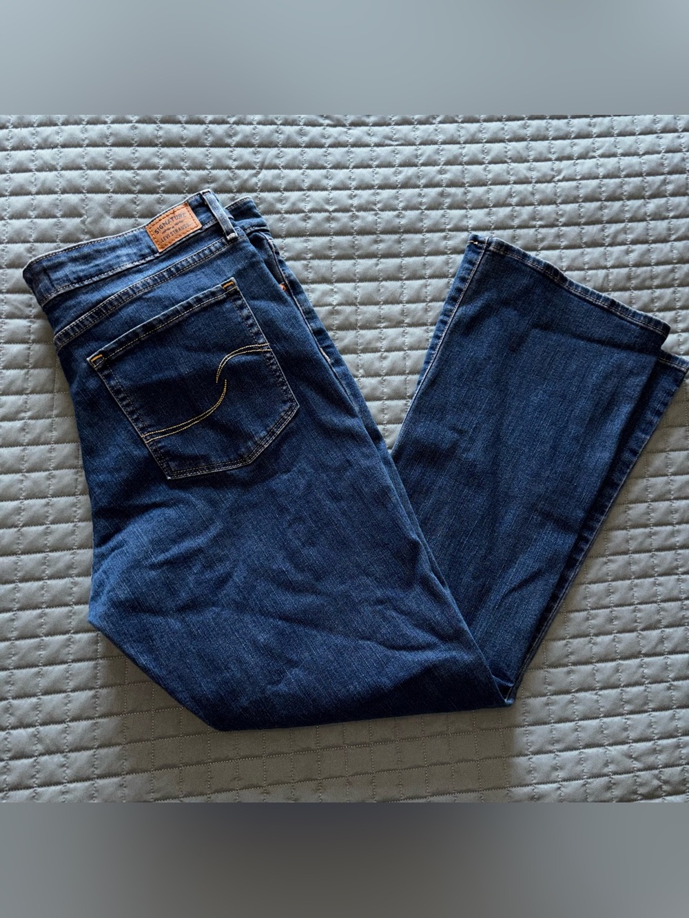 Signature By Levi Strauss Womens Jeans Size 14S Mid Rise Bootcut Stretch 34x28.5